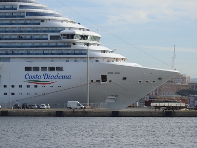 Кольцевой круиз 7 ночей из Абу-Даби в декабре 2019г. на Costa Diadema за 381€