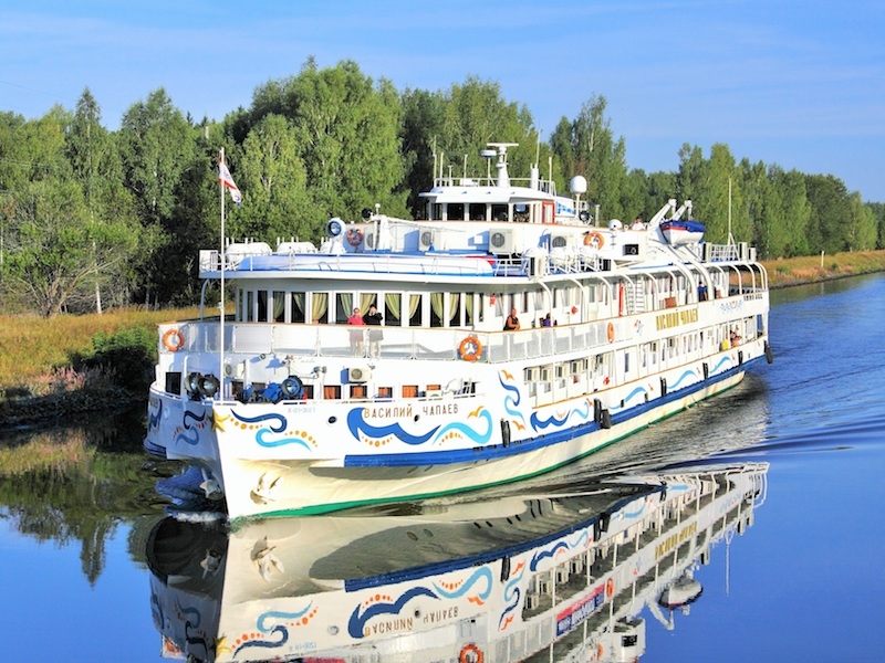 Кольцевой круиз 3 ночи из Москвы в июне 2019г. на теплоходе Василий Чапаев за 201€