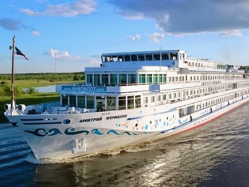 Речной круиз 4 ночи из Москвы в Казань в мае 2019г. на теплоходе Дмитрий Фурманов за 326€