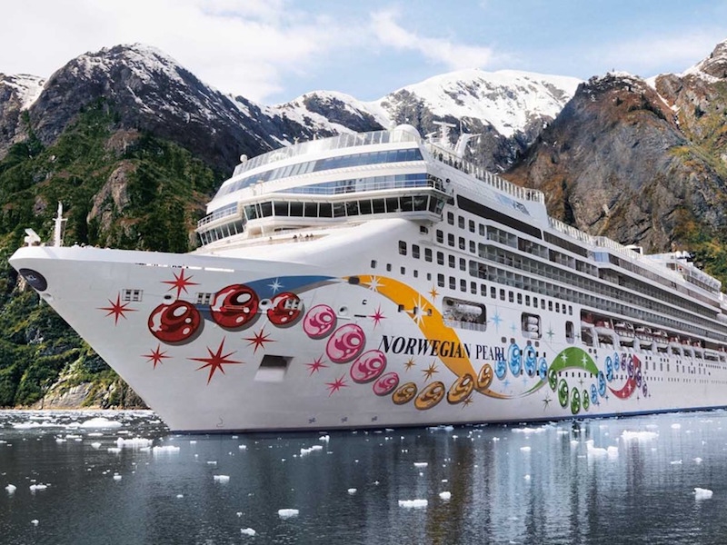 Круиз 13 ночей из Амстердама в Чивитавеккью (Рим) в июне 2019г. на Norwegian Pearl за 999€