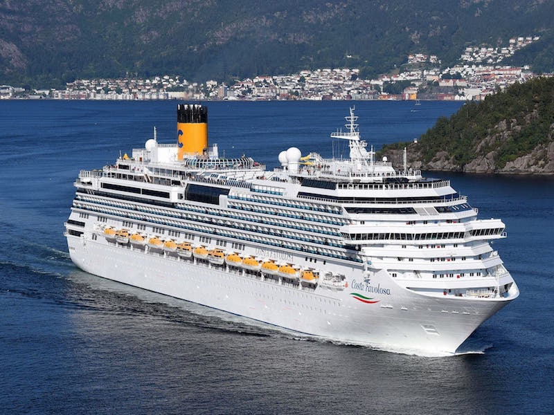 Круиз 12 ночей из Варнемюнде (Берлин) в Савону в августе 2019г. на Costa Favolosa за 449€