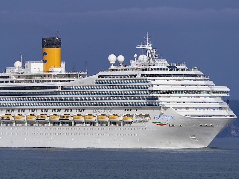 Круиз 7 ночей из Таррагоны в Барселону на Costa Magica за 359€