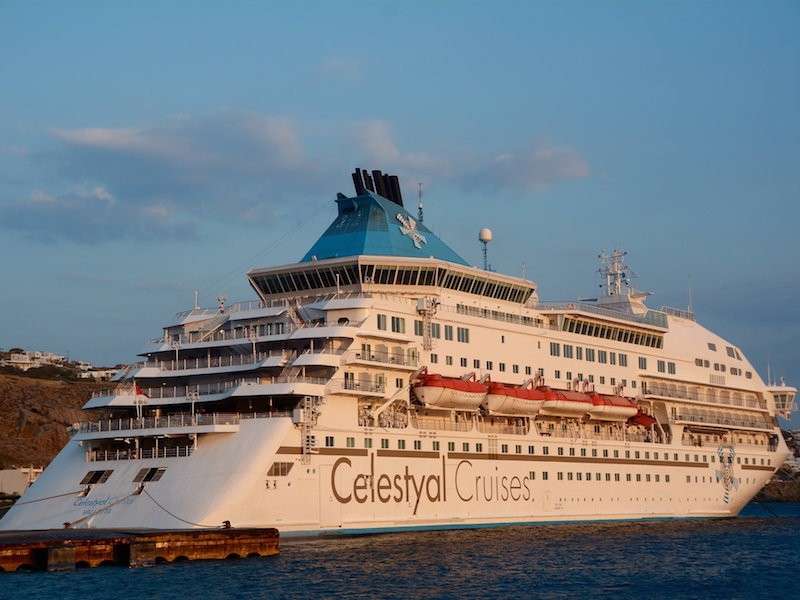 Мини-круиз 3 ночи из Лимассола в Афины на Celestyal Crystal за 299€