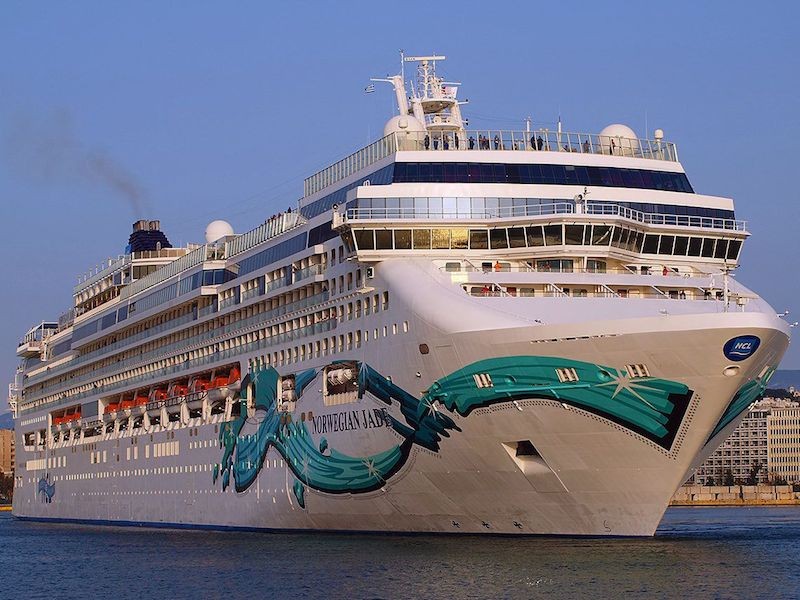 Круиз 7 ночей из Гонконга в Сингапур на Norwegian Jade за 549€