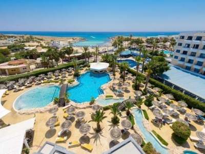 Tasia Maris Beach Hotel