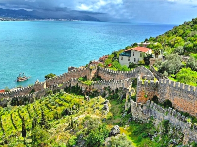 Дешевые авиабилеты в Турцию за 3873 руб. февраль-март из Москвы