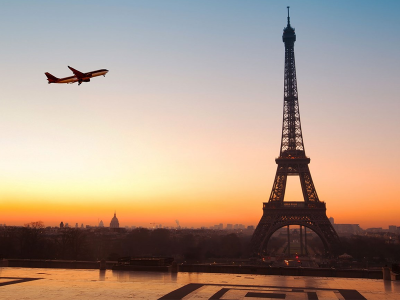 Авиабилеты в Париж из Москвы в сентябре за 6420 руб. туда-обратно