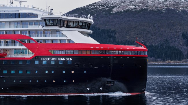 Hurtigruten первыми в мире возобновили круизы