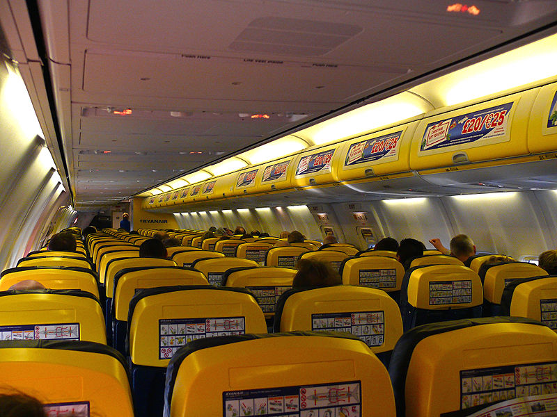 Ryanair ужесточит провоз ручной клади
