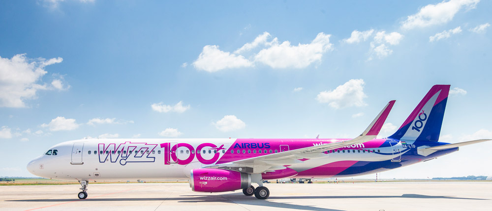 Парк Wizz Air пополнился сотым самолётом!